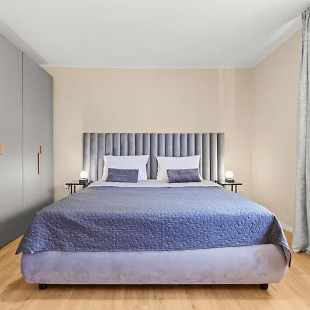 Four Waves New Apartamento